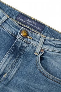 Джинсы с высокой талией 12.08.2023 Newlife.moda