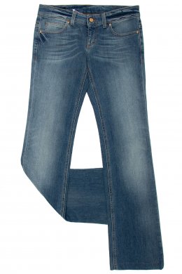 Расклешенные джинсы 20.12.2023 Newlife.moda Расклешенные джинсы 20.12.2023 Newlife.moda