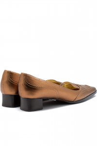 Туфли на плоской подошве 21.03.2024 Newlife.moda