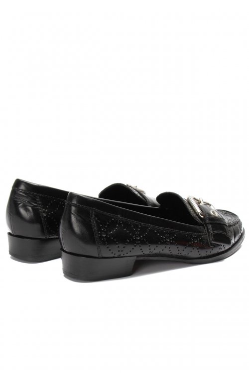 Туфли на плоской подошве 28.03.2024 Newlife.moda