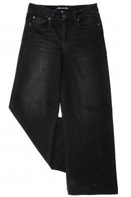 Расклешенные джинсы 12.11.2024 Newlife.moda Расклешенные джинсы 12.11.2024 Newlife.moda