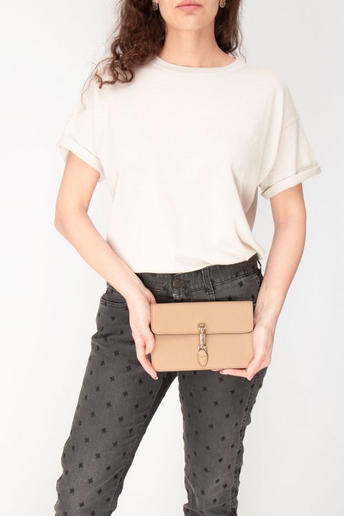 Клатч 25.11.2024 Newlife.moda