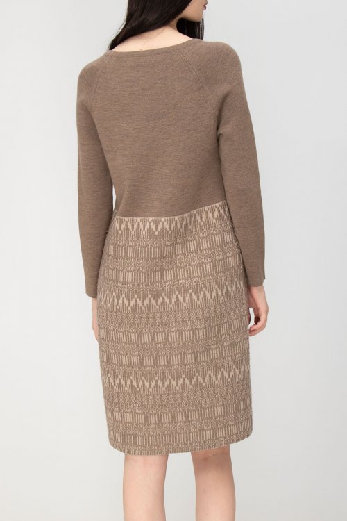 Вязаное платье 05.12.2024 Newlife.moda