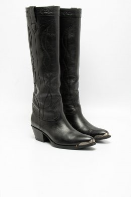 Кожаные сапоги 25.01.2025 Newlife.moda Кожаные сапоги 25.01.2025 Newlife.moda