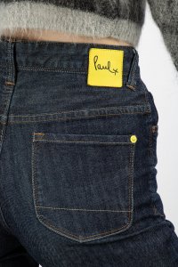 Расклешенные джинсы 10.01.2025 Newlife.moda