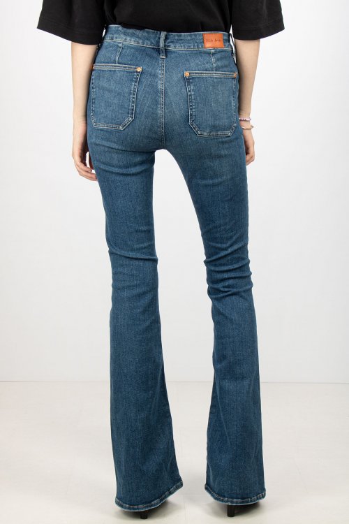 Расклешенные джинсы 30.01.2025 Newlife.moda