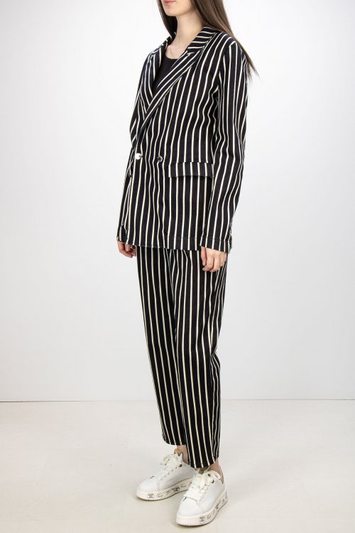 Костюм с брюками 05.02.2025 Newlife.moda