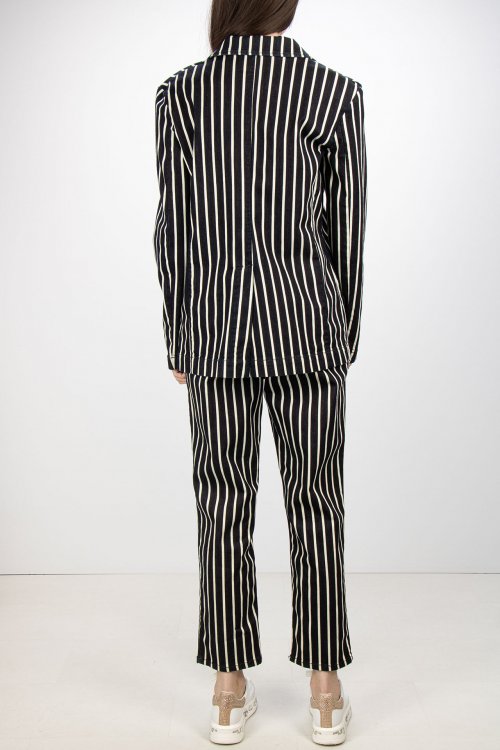 Костюм с брюками 05.02.2025 Newlife.moda