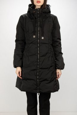 Зимняя куртка 28.02.2025 Newlife.moda Зимняя куртка 28.02.2025 Newlife.moda
