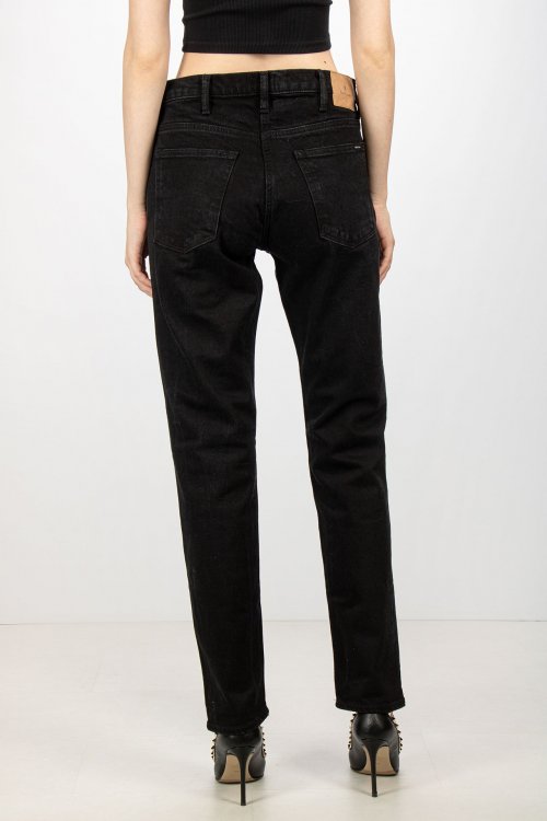 Джинсы с высокой талией 28.02.2025 Newlife.moda