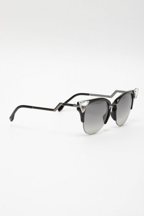 Солнцезащитные очки 26.02.2025 Newlife.moda