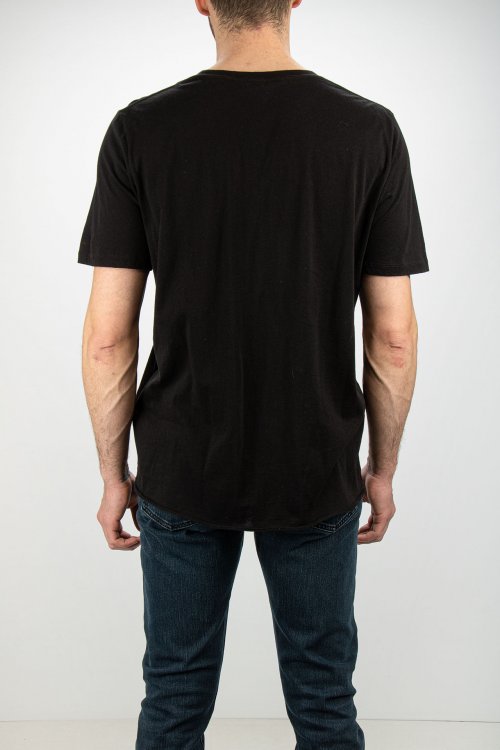 Футболка с коротким рукавом 13.03.2025 Newlife.moda