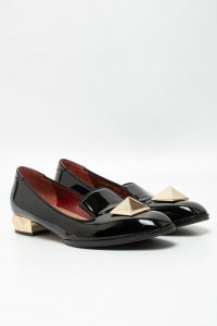 Туфли на плоской подошве 20.03.2025 Newlife.moda