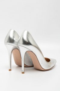 Туфли на каблуке 25.03.2025 Newlife.moda