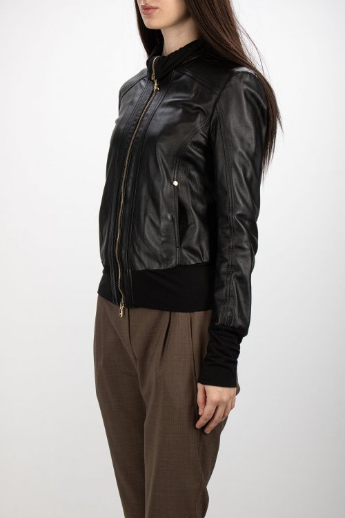 Кожаная куртка 26.03.2025 Newlife.moda