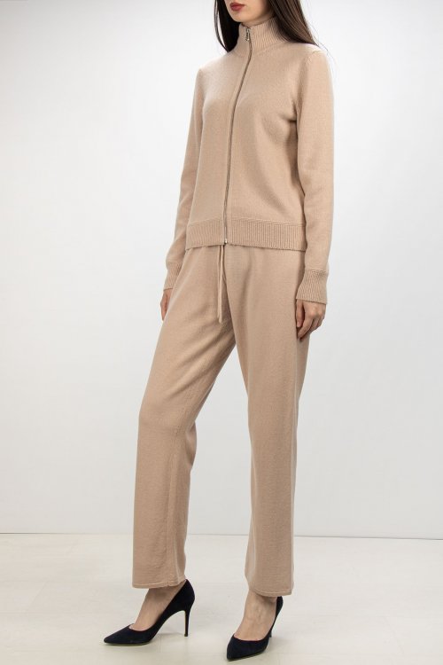 Костюм с брюками 05.04.2025 Newlife.moda