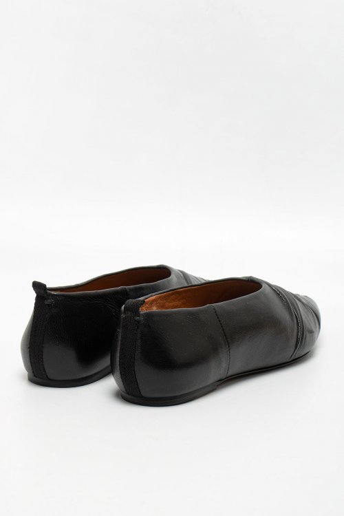 Туфли на плоской подошве 12.04.2025 Newlife.moda
