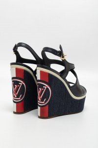 Босоножки на платформе 15.04.2025 Newlife.moda