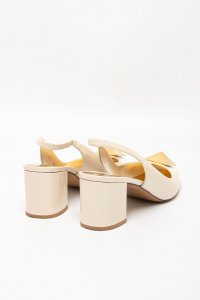 Туфли на каблуке 08.05.2025 Newlife.moda