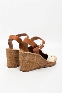 Босоножки на танкетке 20.04.2025 Newlife.moda