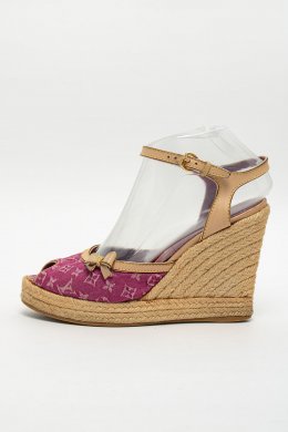 Босоножки на танкетке 22.06.2025 Newlife.moda