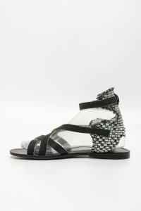 Сандалии 25.04.2025 Newlife.moda