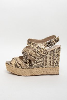 Босоножки на танкетке 28.06.2025 Newlife.moda