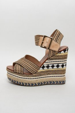 Босоножки на танкетке 28.06.2025 Newlife.moda