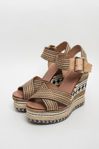 Босоножки на танкетке 28.06.2025 Newlife.moda