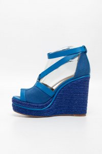 Босоножки на танкетке 29.04.2025 Newlife.moda