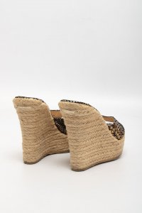 Сабо на танкетке 14.05.2025 Newlife.moda