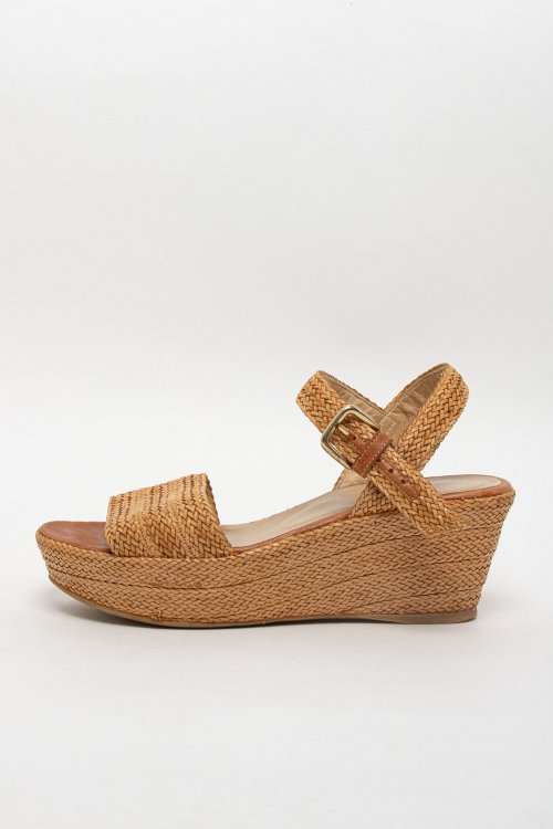 Босоножки на танкетке 28.06.2025 Newlife.moda