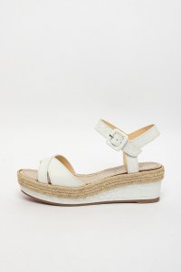 Босоножки на танкетке 06.08.2025 Newlife.moda