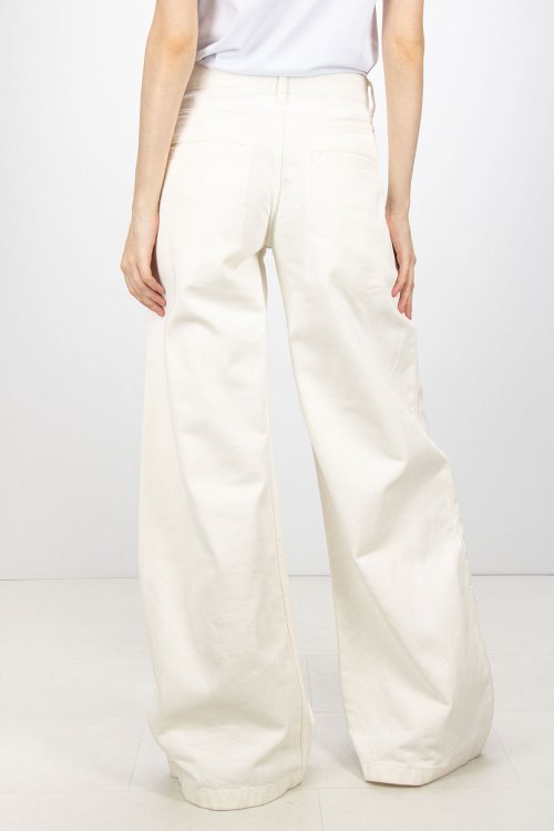 Джинсы с высокой талией 17.07.2025 Newlife.moda