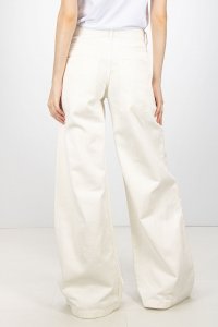 Джинсы с высокой талией 17.07.2025 Newlife.moda