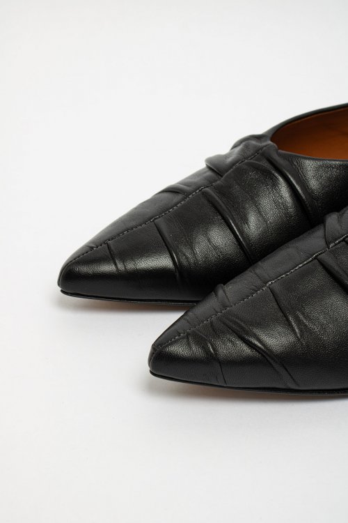 Туфли на плоской подошве 18.07.2025 Newlife.moda