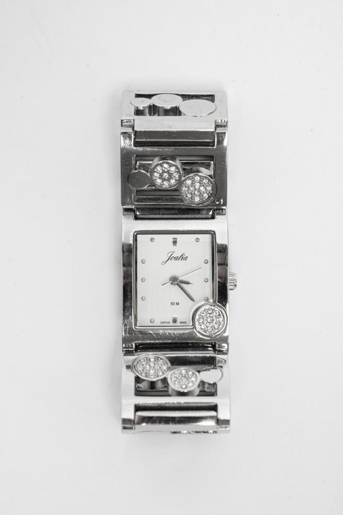 Часы кварцевые 19.08.2025 Newlife.moda