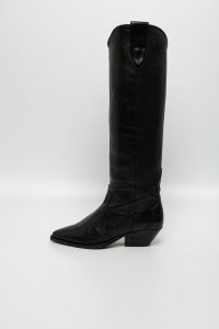 Кожаные сапоги 21.09.2025 Newlife.moda