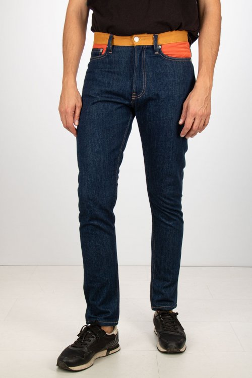 Зауженные джинсы 11.09.2025 Newlife.moda