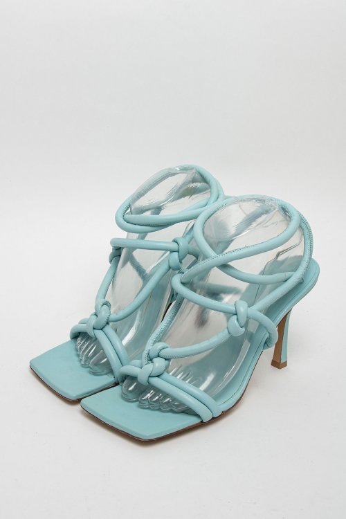 Босоножки на каблуке 23.08.2025 Newlife.moda