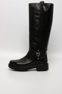 Сапоги на плоской подошве 29.08.2025 Newlife.moda