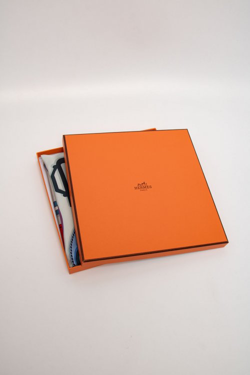 Платок 17.09.2025 Newlife.moda