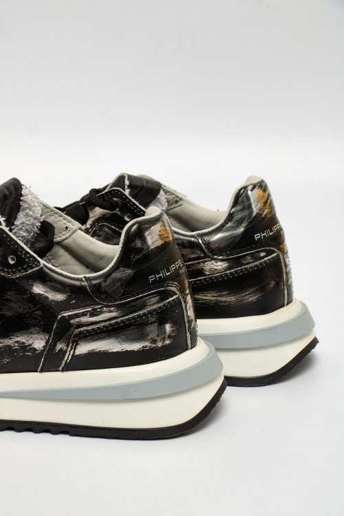 Кроссовки 29.08.2025 Newlife.moda