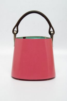 Кожаная сумка 01.09.2025 Newlife.moda Кожаная сумка 01.09.2025 Newlife.moda