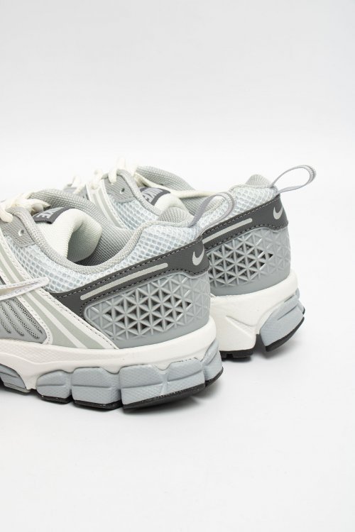 Кроссовки 12.11.2025 Newlife.moda