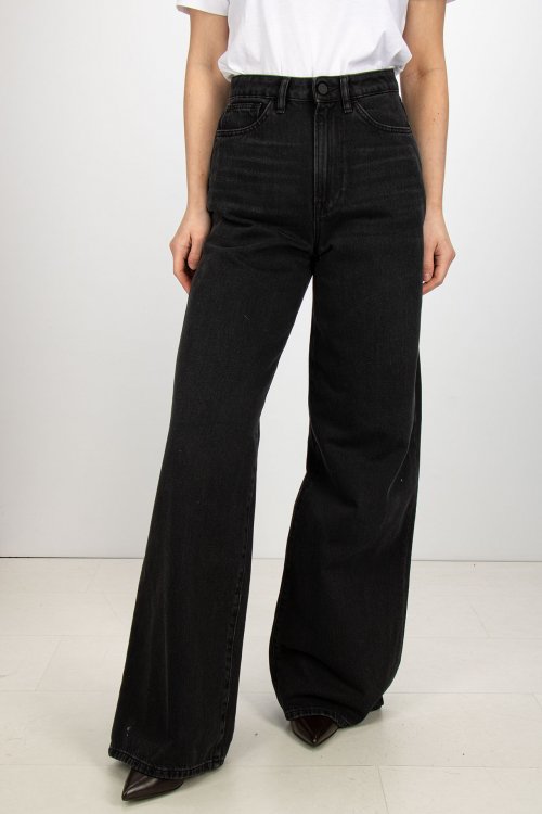 Джинсы с высокой талией 08.11.2025 Newlife.moda