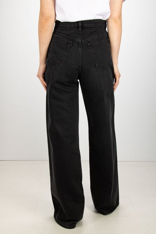 Джинсы с высокой талией 08.11.2025 Newlife.moda