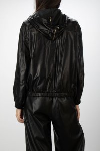 Кожаная куртка 10.11.2025 Newlife.moda