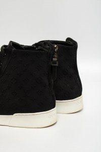 Кроссовки 16.11.2025 Newlife.moda