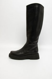 Сапоги на плоской подошве 16.11.2025 Newlife.moda